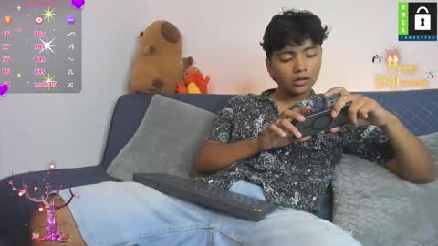 kevin and ottis online show from 10-29-25, 11:17