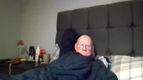 kevlooking4sez online show from 11-21-25, 11:58