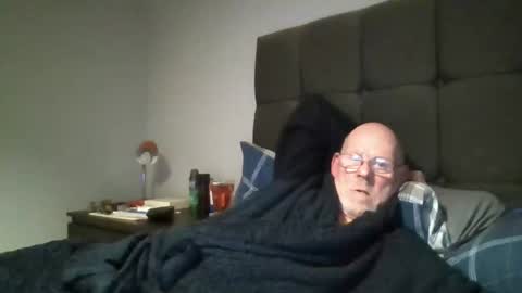 kevlooking4sez online show from 03-21-26, 01:54