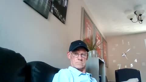 kevlooking4sez online show from 08-06-26, 04:09
