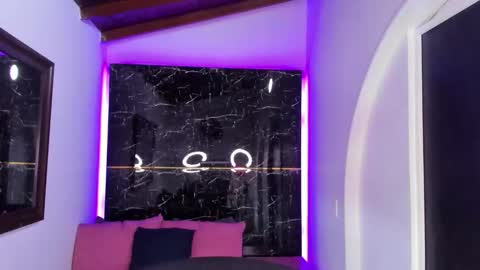 Keyla Knowles online show from 01-31-26, 07:34