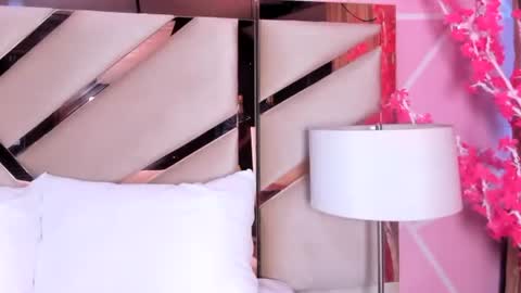 Keyla noa online show from 04-14-26, 11:27