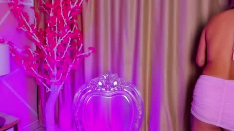 Keyla noa online show from 07-24-26, 11:30