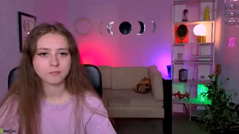 Snapshot of keylas_moan chatting on 06-17-26, 12:29 Keylas online show from 06-17-26, 12:29