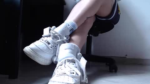 Snapshot of keylie_saenz28 chatting on 11-22-25, 06:29 online show from 11-22-25, 06:29