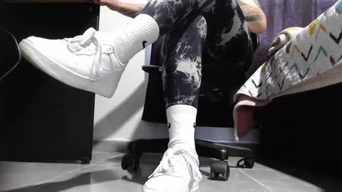 Snapshot of keylie_saenz28 chatting on 02-25-26, 06:39 online show from 02-25-26, 06:39