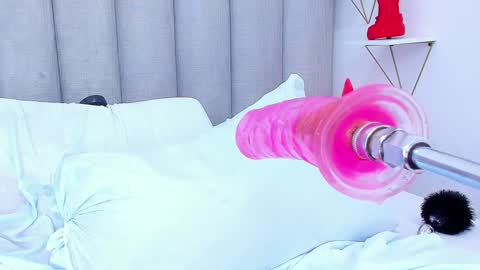 Snapshot of keyllaa_ chatting on 12-12-24, 12:27 Keylla online show from 12-12-24, 12:27