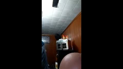 Snapshot of kfrost380 chatting on 10-31-25, 08:43 kfrost380 online show from 10-31-25, 08:43