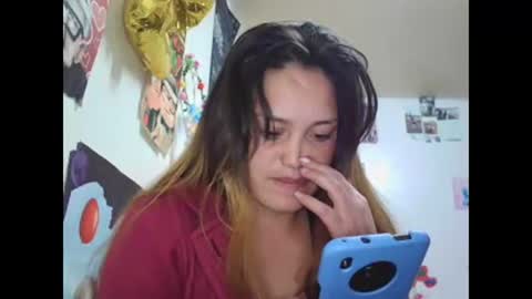 kha hot online show from 01-15-25, 07:44