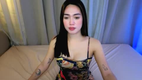 Snapshot of khaleesi_sonrisa chatting on 02-17-26, 03:29 sonrisa online show from 02-17-26, 03:29