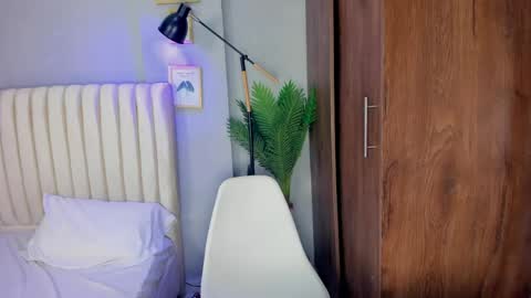 Snapshot of khate_smith chatting on 05-08-26, 04:34 khate_smith online show from 05-08-26, 04:34