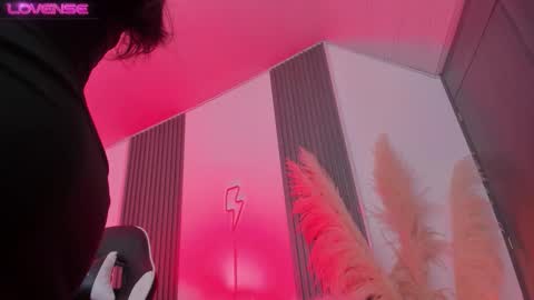 Khleo online show from 01-16-26, 12:36