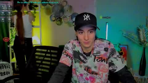 khloebeauty online show from 10-07-25, 07:44