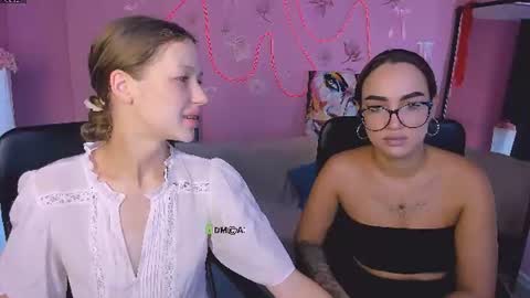 Snapshot of khloebeauty chatting on 06-28-26, 09:04 khloebeauty online show from 06-28-26, 09:04