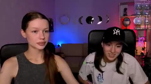 Snapshot of khloebeauty chatting on 07-09-26, 05:44 khloebeauty online show from 07-09-26, 05:44