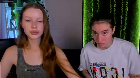 Snapshot of khloebeauty chatting on 07-14-26, 05:45 khloebeauty online show from 07-14-26, 05:45