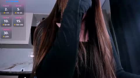 Snapshot of khloepaws chatting on 07-27-26, 10:17 khloe online show from 07-27-26, 10:17