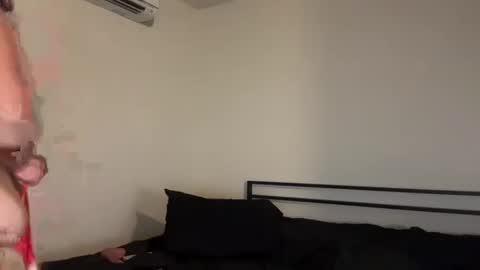 Snapshot of khmerdoll chatting on 12-12-24, 06:47 Khmer Doll online show from 12-12-24, 06:47