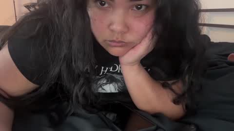 Snapshot of khmerdoll chatting on 01-15-25, 02:06 Khmer Doll online show from 01-15-25, 02:06