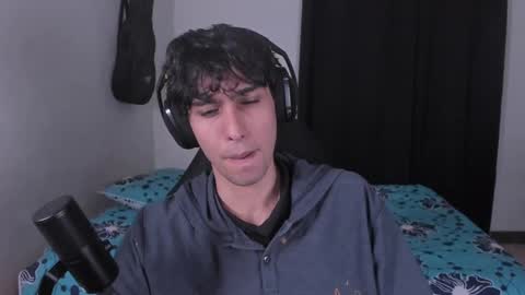 khozler_ online show from 09-19-25, 04:58