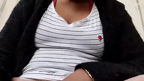 khushisinghh online show from 12-13-24, 11:02