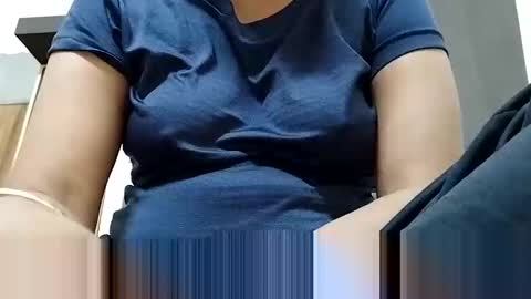 khushisinghh online show from 12-23-24, 04:17