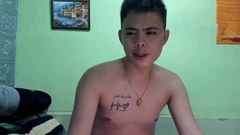 Snapshot of khylle_27 chatting on 12-09-24, 10:43 Khylle 27 online show from 12-09-24, 10:43
