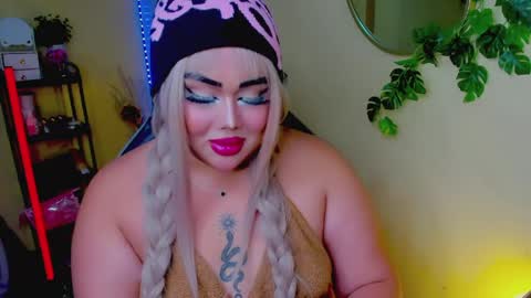 kiacum4u online show from 04-12-26, 12:26