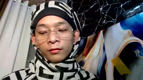 kiana online show from 04-16-26, 01:12