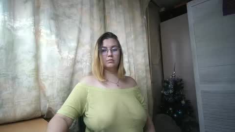 kianna_dior_ online show from 12-30-24, 11:48