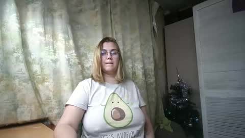 kianna_dior_ online show from 01-04-25, 06:19