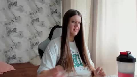 kianna_dior_ online show from 05-24-26, 08:08
