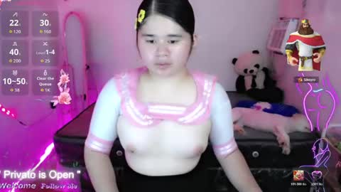 Your SweetGirl Ts online show from 05-13-26, 02:20