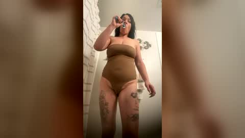 kiannaluv online show from 07-06-26, 01:19