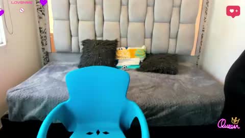 kiara Cruz online show from 06-24-26, 07:24