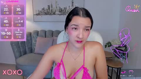 Snapshot of kiara_wren chatting on 07-26-26, 07:21 kiara_wren online show from 07-26-26, 07:21
