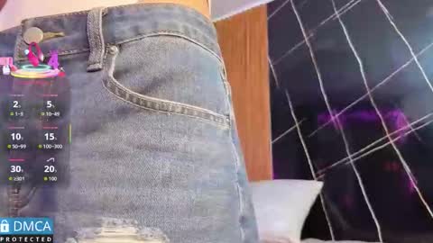 Kiara Zahiri online show from 10-03-25, 11:29