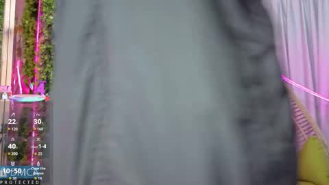 Kiara Zahiri online show from 10-04-25, 11:08