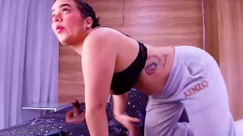 kiaralopez_ online show from 06-11-26, 03:04