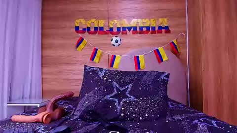 kiaralopez_ online show from 06-20-26, 03:09