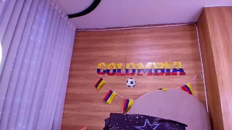 kiaralopez_ online show from 07-10-26, 03:11
