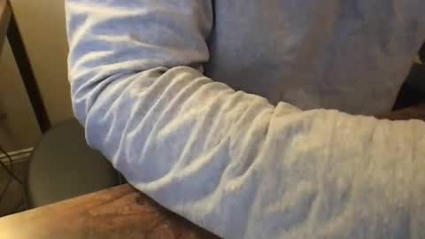 Snapshot of kickboxer04 chatting on 02-06-25, 04:14 kickboxer04 online show from 02-06-25, 04:14