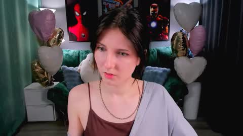 Kika online show from 02-19-26, 06:42