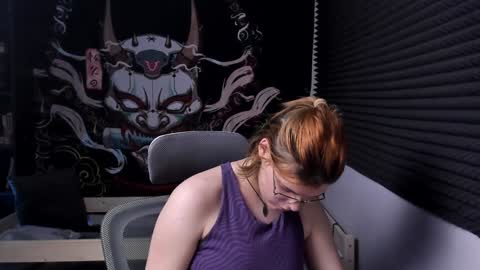 Kiki online show from 12-24-24, 05:55