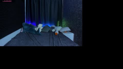 Kiki online show from 03-10-25, 10:15