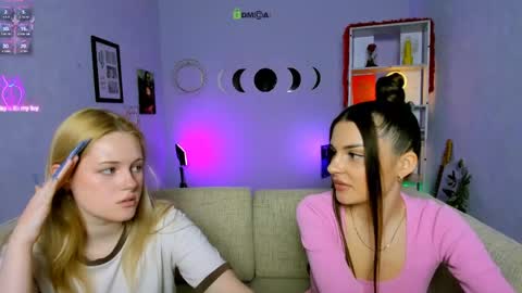 kiki_swan online show from 05-16-26, 07:12