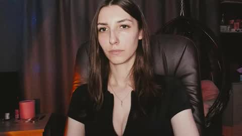 Snapshot of kikies_ chatting on 10-02-25, 11:56 Mika and Miranda online show from 10-02-25, 11:56