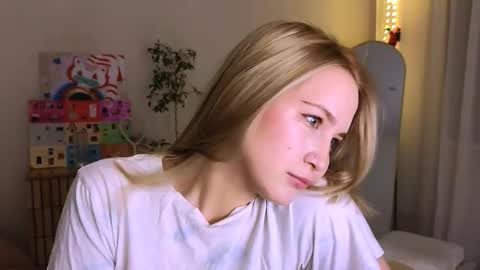 kikikarma online show from 02-19-26, 06:26