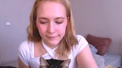 kikikarma online show from 03-06-26, 02:02