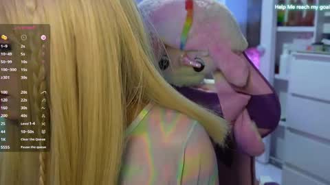 kiki online show from 06-05-26, 09:20